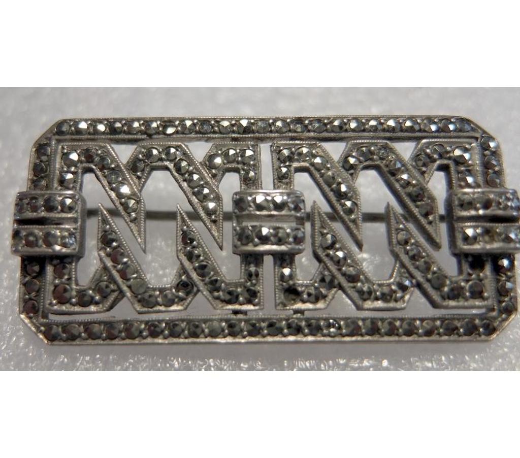 Bijoux occasion Koekelberg - Photos Vivastreet broche ancienne en argent avec marcassites