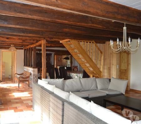Location vacances France - Photos Vivastreet AUVERGNE 3 G de F 3 à 4, 12 et 14 p. (LA Bourboule)