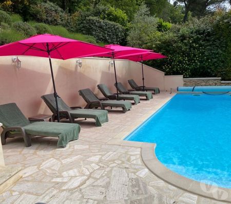 Location vacances France - Photos Vivastreet ⚠️ Provence Villa 6 pers 1.300 € à 1895 €semaine
