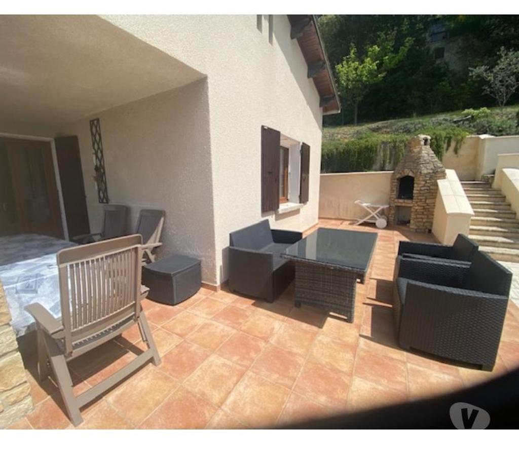 Location vacances France - Photos Vivastreet ⚠️ Provence Villa 6 pers 1.300 € à 1895 €semaine