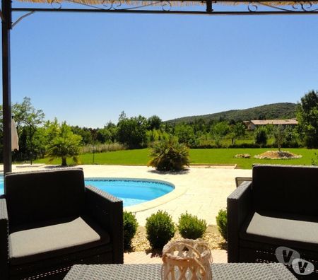 Location vacances France - Photos Vivastreet Villa Standing-8 pers-Piscine-Calme-Vue-Pétanque privée
