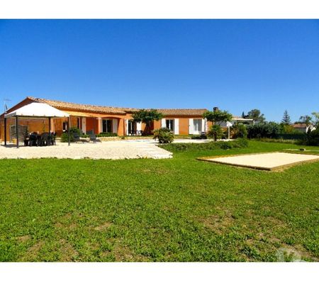 Location vacances France - Photos Vivastreet Villa Standing-8 pers-Piscine-Calme-Vue-Pétanque privée