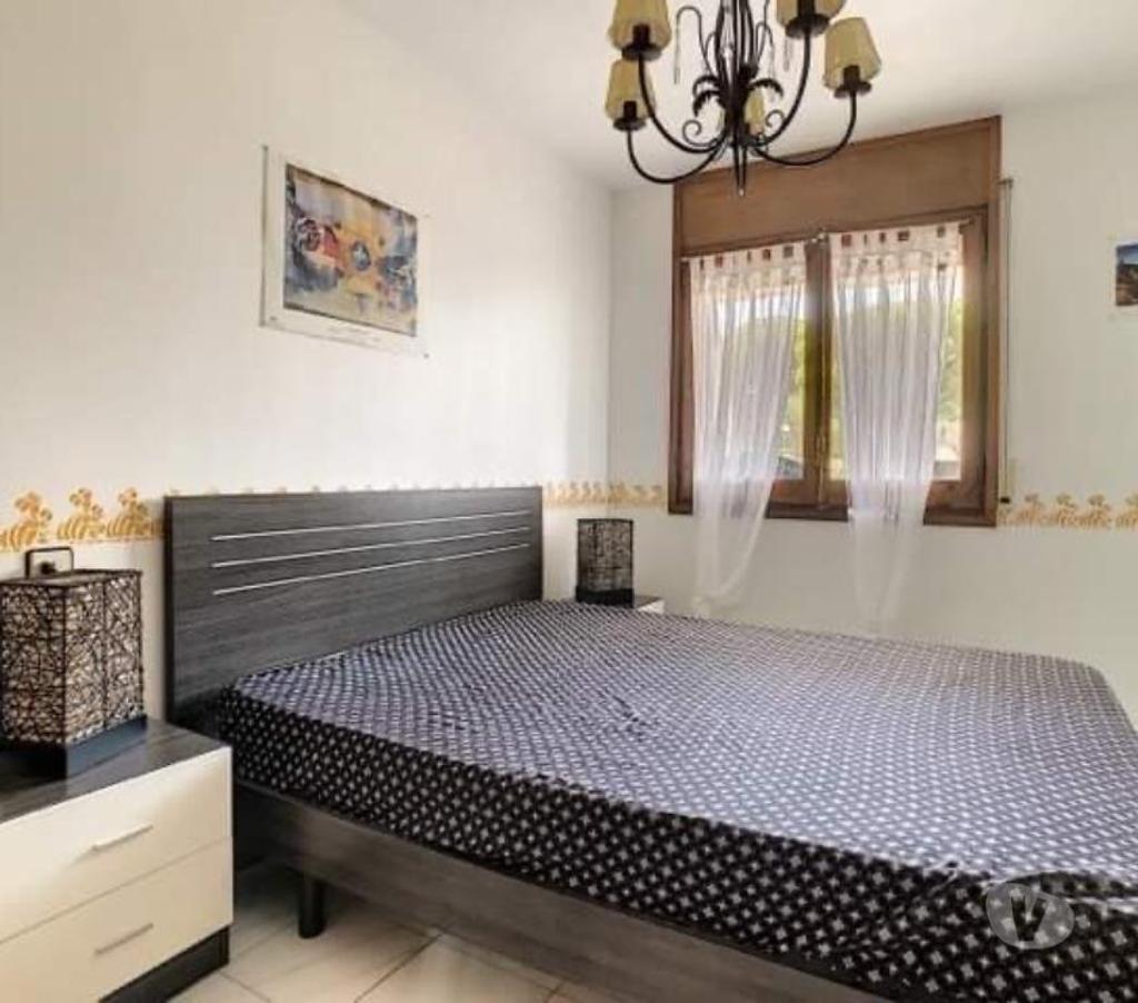 Location vacances Opwijk - Photos Vivastreet Espagne Rosas Costa Brava appartement piscine