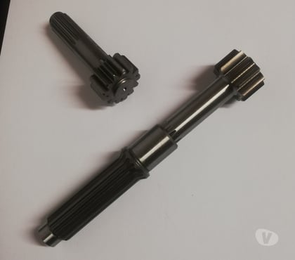 Matériel - Photos Vivastreet Arbre pignon seal moteur de chenille rupsmotor final drive