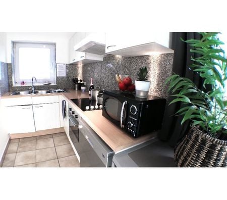 location meublé Mons Cuesmes - Photos Vivastreet Appartement 3 ch. meublé très confortable wifi et TV