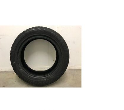 Pièces détachées auto - Photos Vivastreet 4 Pneus hiver 205 55 R 16 JINYU