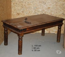 Table de salon style colonial