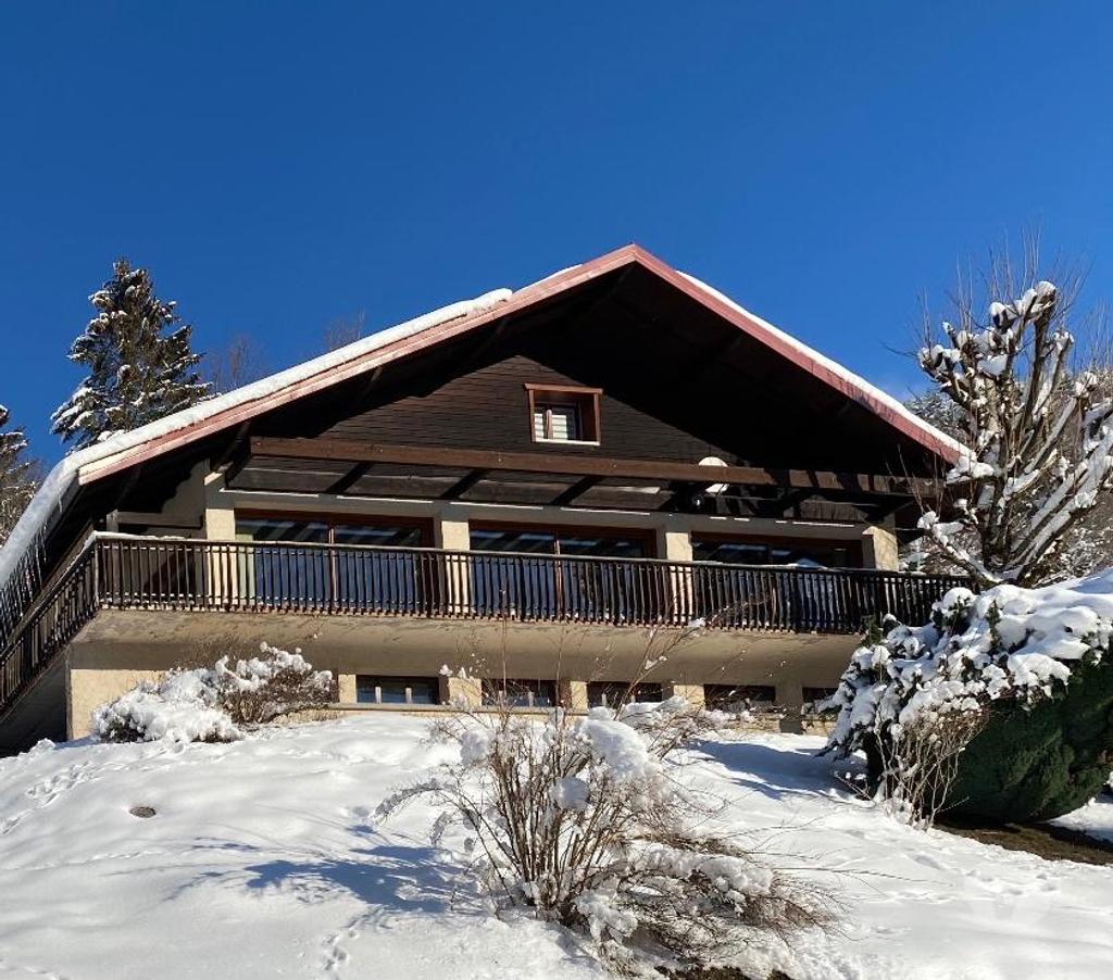 Location vacances France - Photos Vivastreet La Bresse chalet pour 8 adultes 2 enfants,2 bébés.