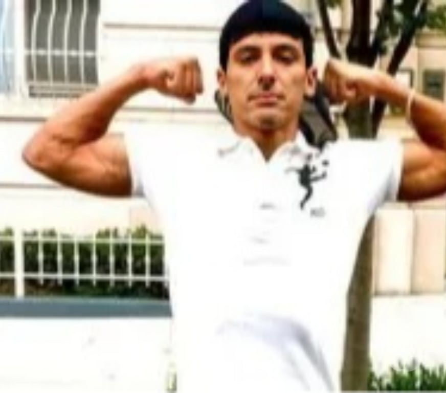 Gay Liège Liège-Centrum - Photos Vivastreet Recherche contact avec pers 18-20 ans environ