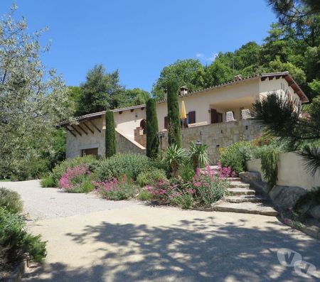 Location vacances France - Photos Vivastreet Provence villa 6 Personnes suite désistement .