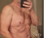 Femme ou couple pour moments coquins