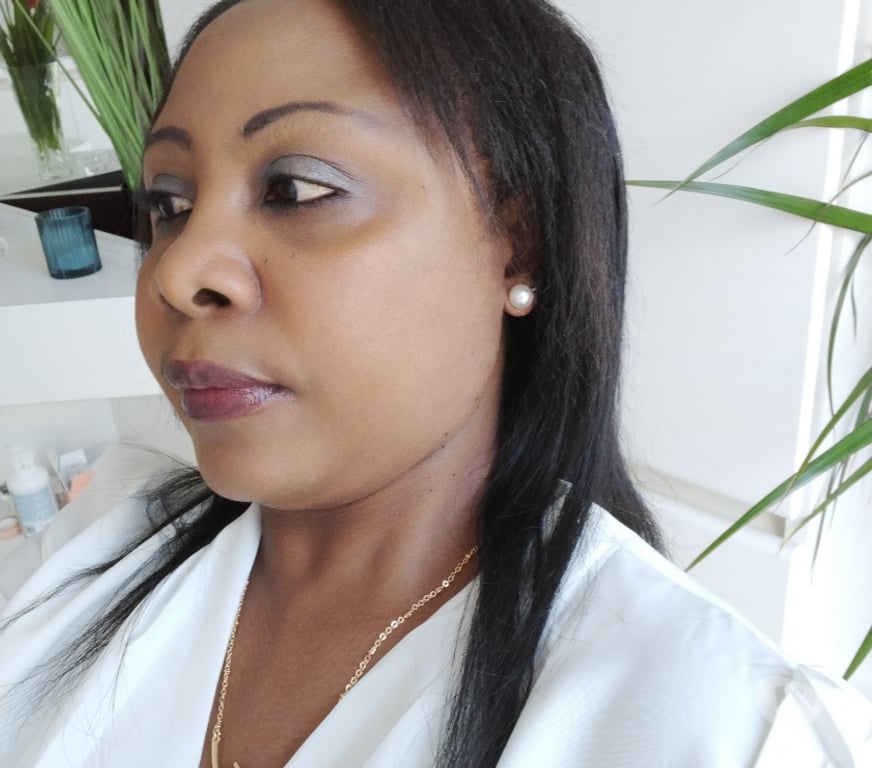 Rencontre femme Leuze-en-Hainaut Gallaix - Photos Vivastreet Curieuse de la vie qui sait ?