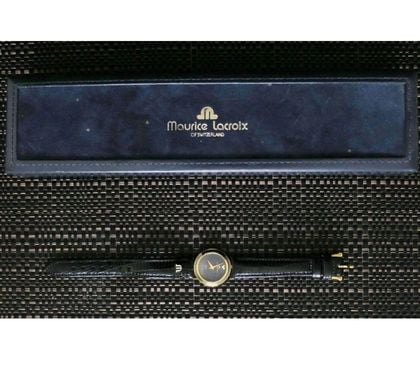Montres Bonnert Arlon - Photos Vivastreet Montre vintage femme LACROIX avec diamants