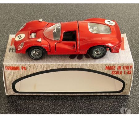 Collections Arville - Photos Vivastreet Vds Ferrari P4 art.A27 1:43e de 1968 avec boîte