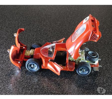 Collections Arville - Photos Vivastreet Vds Ferrari P4 art.A27 1:43e de 1968 avec boîte