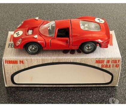 Collections Bonnert Arlon - Photos Vivastreet Vds Ferrari P4 art.A27 1:43e de 1968 avec boîte