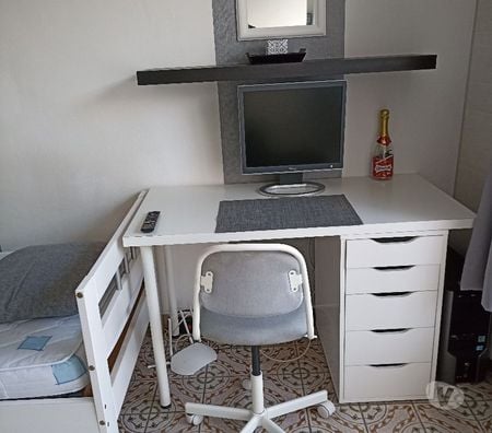location meublé La Louvière - Photos Vivastreet studio nouveau tout équipé