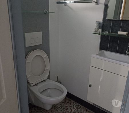 location meublé La Louvière - Photos Vivastreet studio nouveau tout équipé