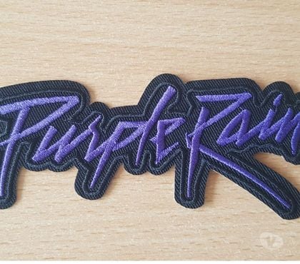 Collections Bruxelles-Centrum Bruxelles (Brussels) - Photos Vivastreet écusson brodé patch Prince prince album purple rain