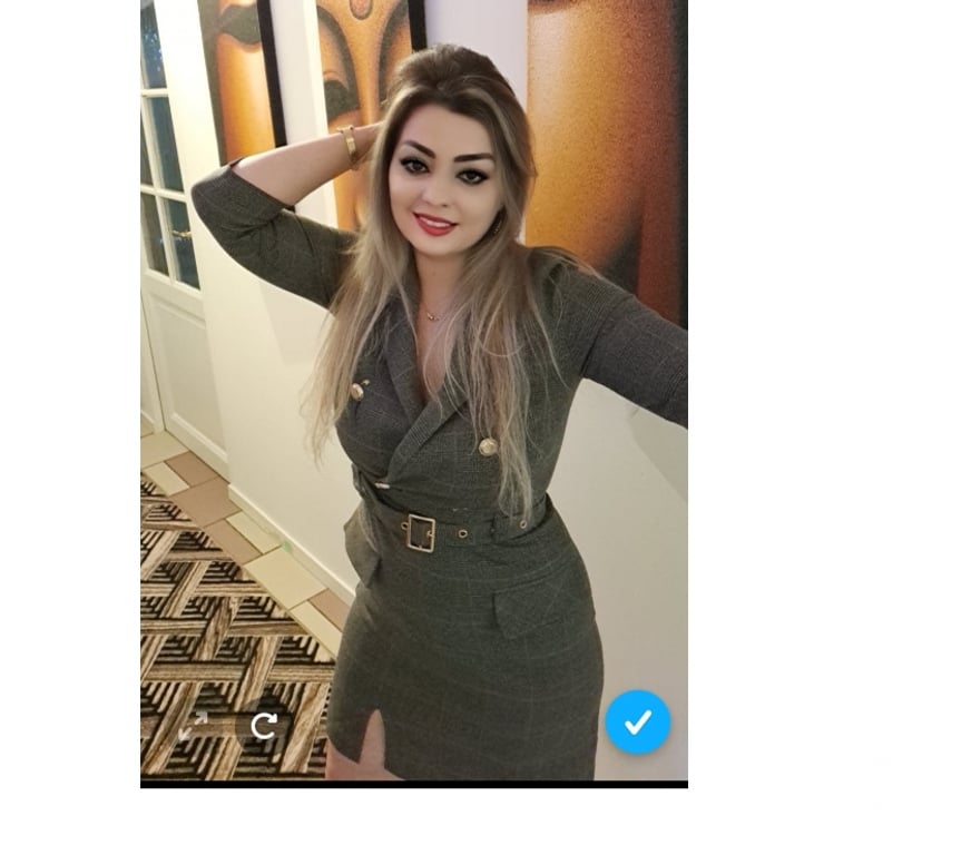 Escort Aubange Aubange-Centrum - Photos Vivastreet Laura de retour