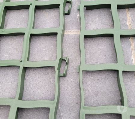  Saint-Ghislain Baudour - Photos Vivastreet Grilles Protection Pelouse