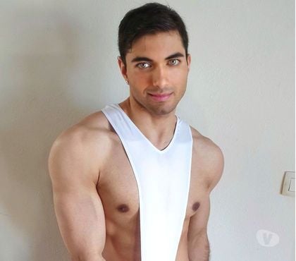 Escort gay - Photos Vivastreet Mec latin chaud très détendu et amusant