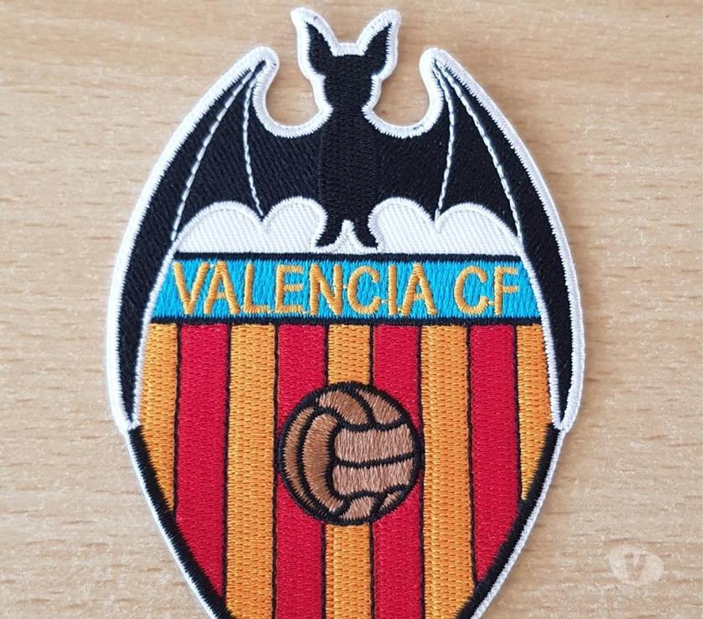 Collections Bruxelles (Brussels) Bruxelles-Centrum - Photos Vivastreet écusson brodé patch valencia cf Valence cf footbal club