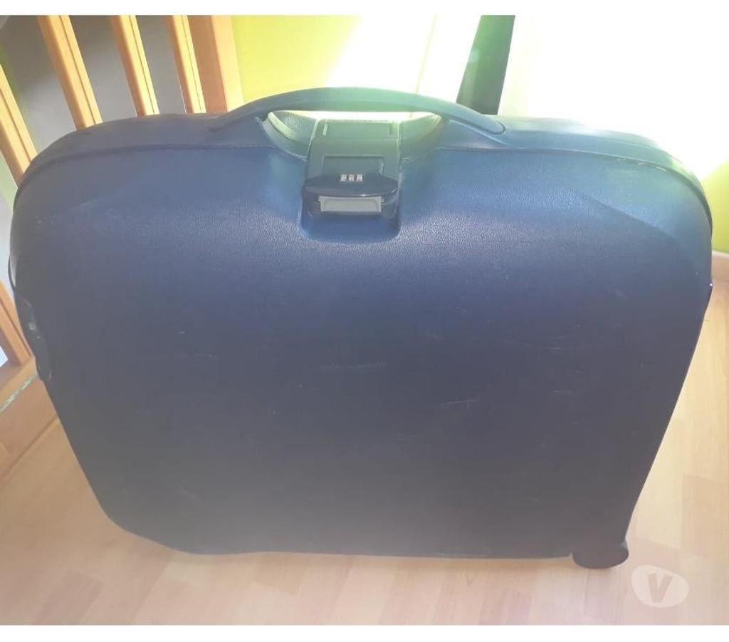 Accessoires & Bagagerie Tournai Tournai-Centrum - Photos Vivastreet valise samsonite bleue sur roulettes