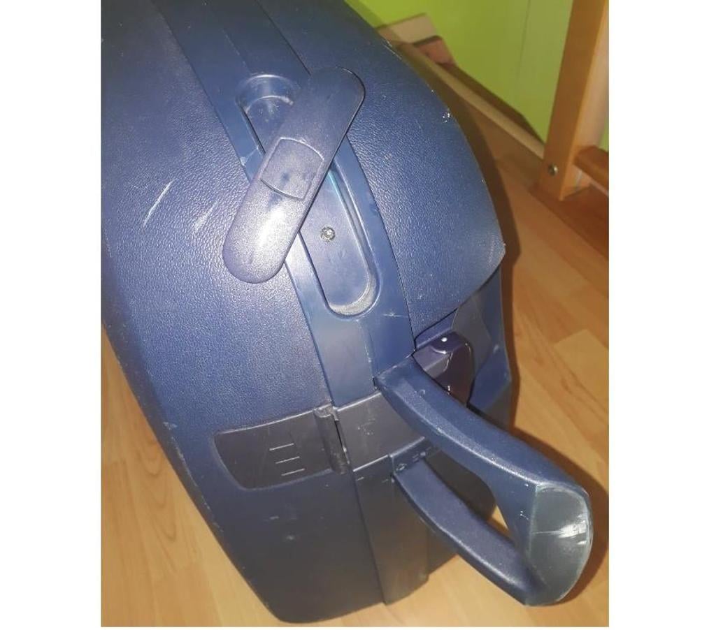 Accessoires & Bagagerie Tournai Tournai-Centrum - Photos Vivastreet valise samsonite bleue sur roulettes