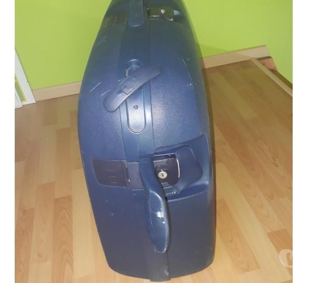 Accessoires & Bagagerie Tournai Tournai-Centrum - Photos Vivastreet valise samsonite bleue sur roulettes
