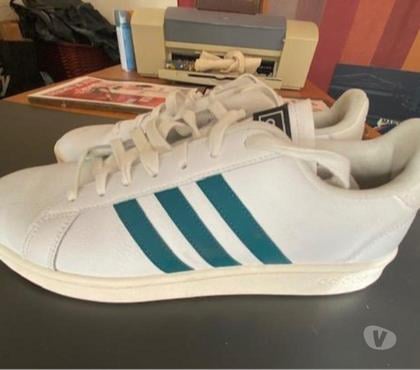 Chaussures et bottes occasion Tournai-Centrum Tournai - Photos Vivastreet Chaussures Adidas 45,5