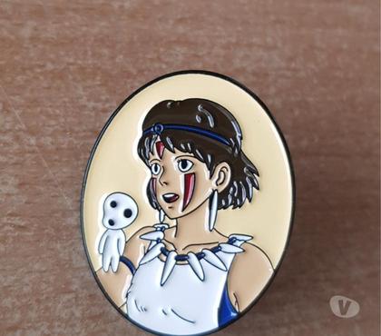 Collections Bruxelles-Centrum Bruxelles (Brussels) - Photos Vivastreet badge broche pins pin's métal émaillé princesse mononoké