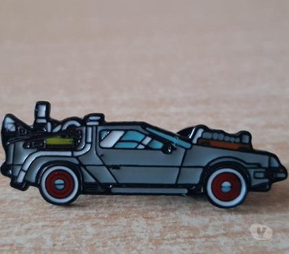 Collections Bruxelles-Centrum Bruxelles (Brussels) - Photos Vivastreet broche badge pins pin's film retour vers le futur voiture de