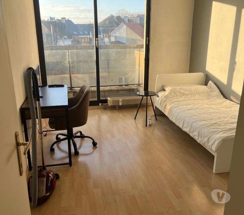 location meublé Saint-Gilles - Photos Vivastreet Appartement à louer au Chatelain