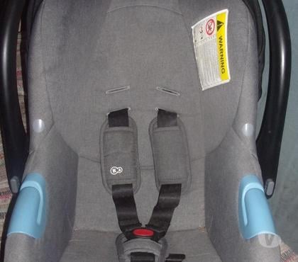 Equipements bébés Bon-Secours Péruwelz - Photos Vivastreet siège auto bébé Kinderkraft