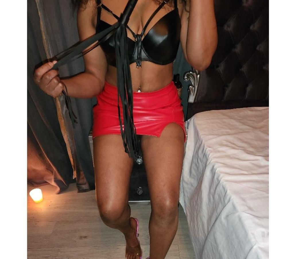 Escort Kortrijk Courtrai - Photos Vivastreet Je vous reçois 247 