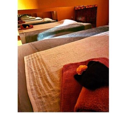 Escort Lodelinsart Jumet - Photos Vivastreet Massage Bien-Être relaxant