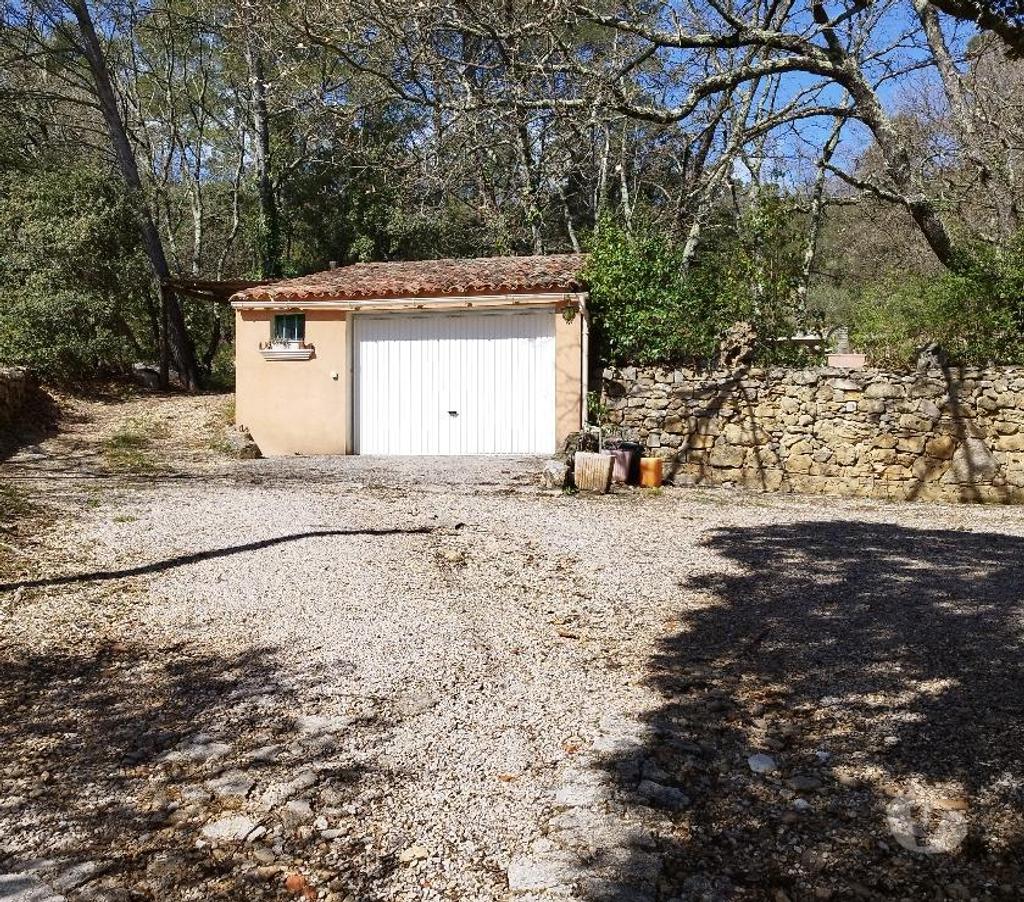 Annonce maison France - Photos Vivastreet propriétée 10750 m2 maison atypique 141m2 et ateliers120m2