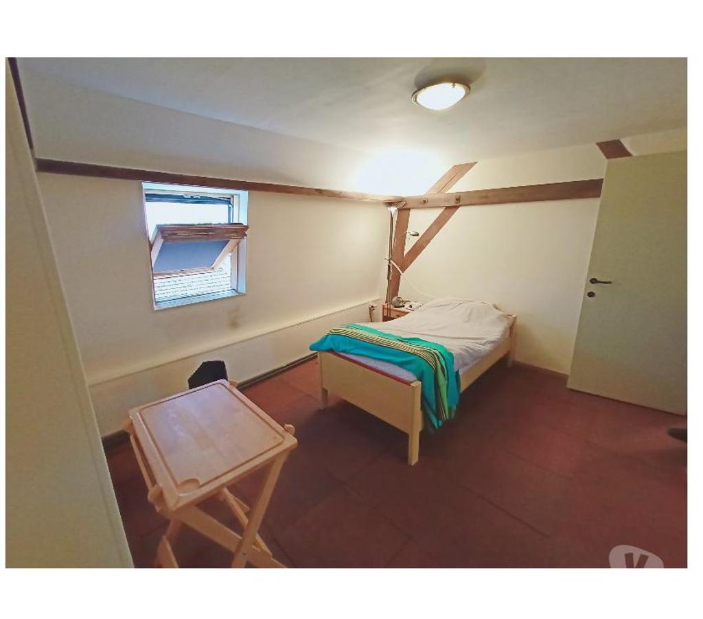 Annonce maison Ieper Ypres - Photos Vivastreet Maison demi-détachée avec grand jardin et prairie
