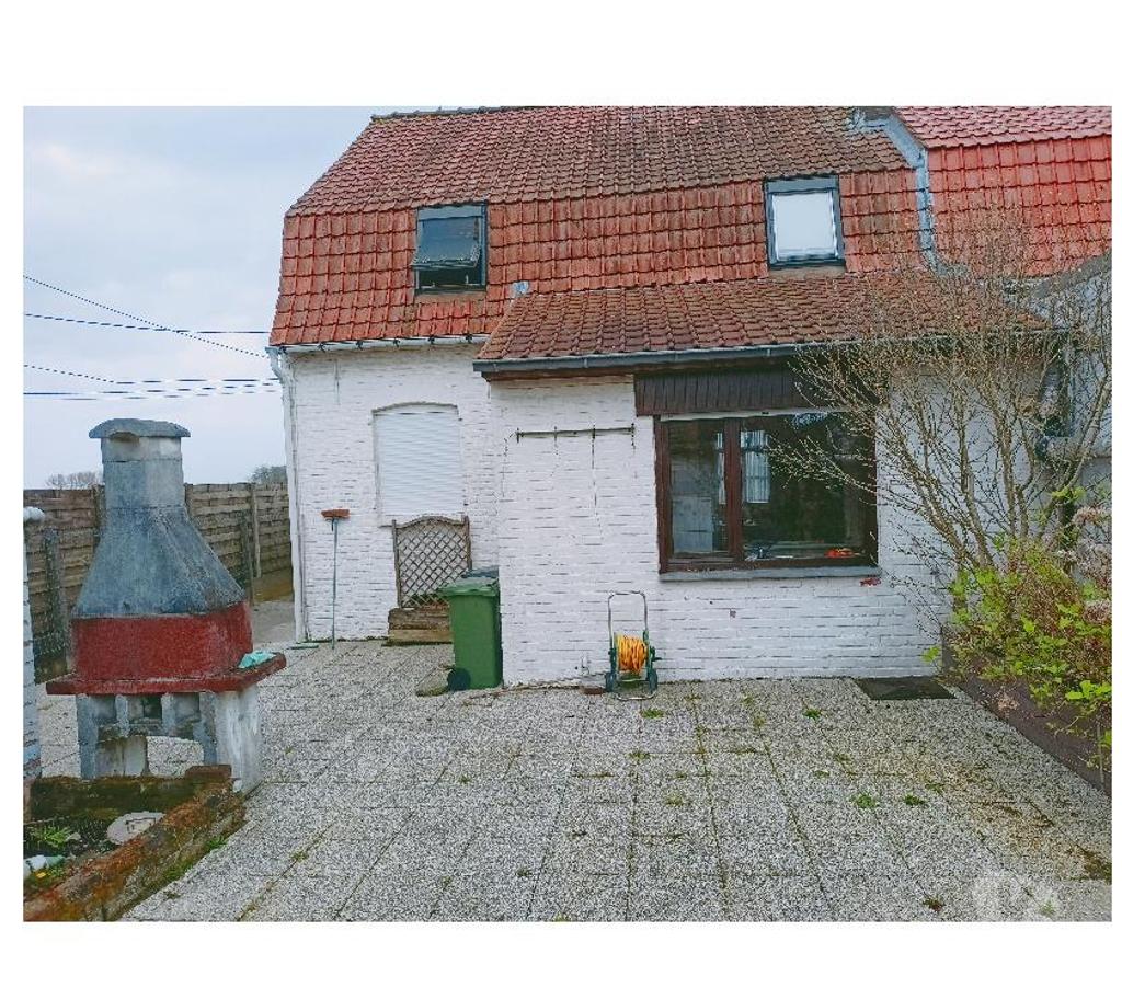 Annonce maison Ieper Ypres - Photos Vivastreet Maison demi-détachée avec grand jardin et prairie