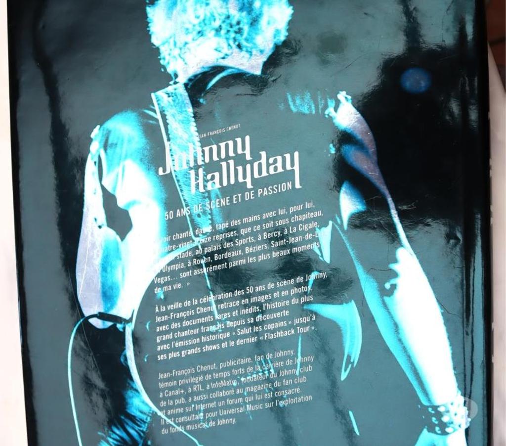 Livres Rixensart Rixensart-Centrum - Photos Vivastreet JOHNNY HALLIDAY albums