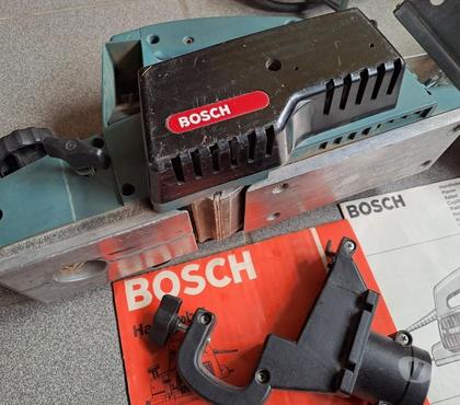 Bricolage - Jardin - Outillage Gilly-Centrum Gilly - Photos Vivastreet Rabot Bosch Professional