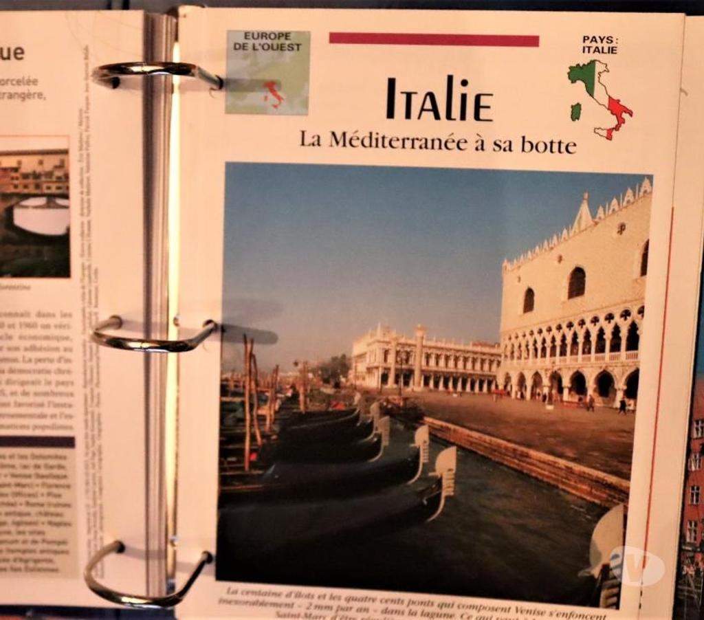 Livres Rixensart Rixensart-Centrum - Photos Vivastreet GRAND ATLAS de l' EUROPE (actuel) en farde classeur