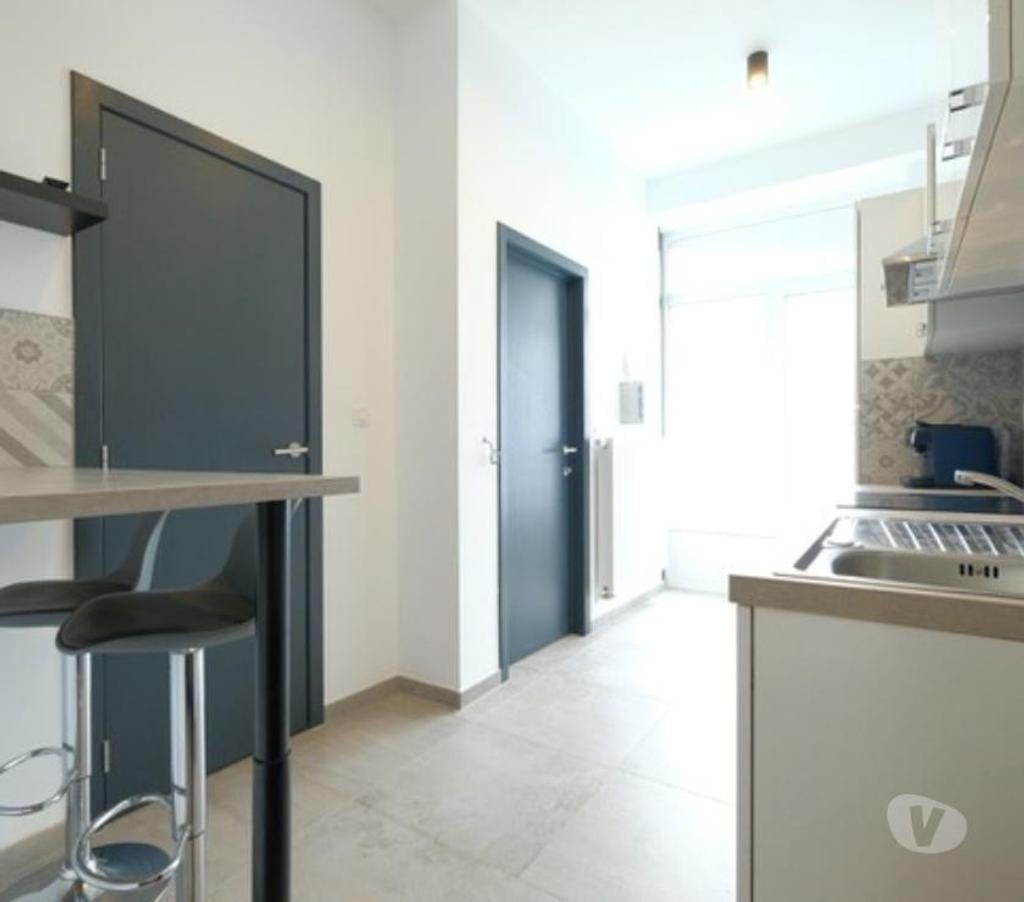 location meublé La Louvière - Photos Vivastreet studio nouveau tout équipé