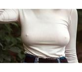 Liège - Liège — CHERCHE femme avec poitrine sensible aimant jouir des seins