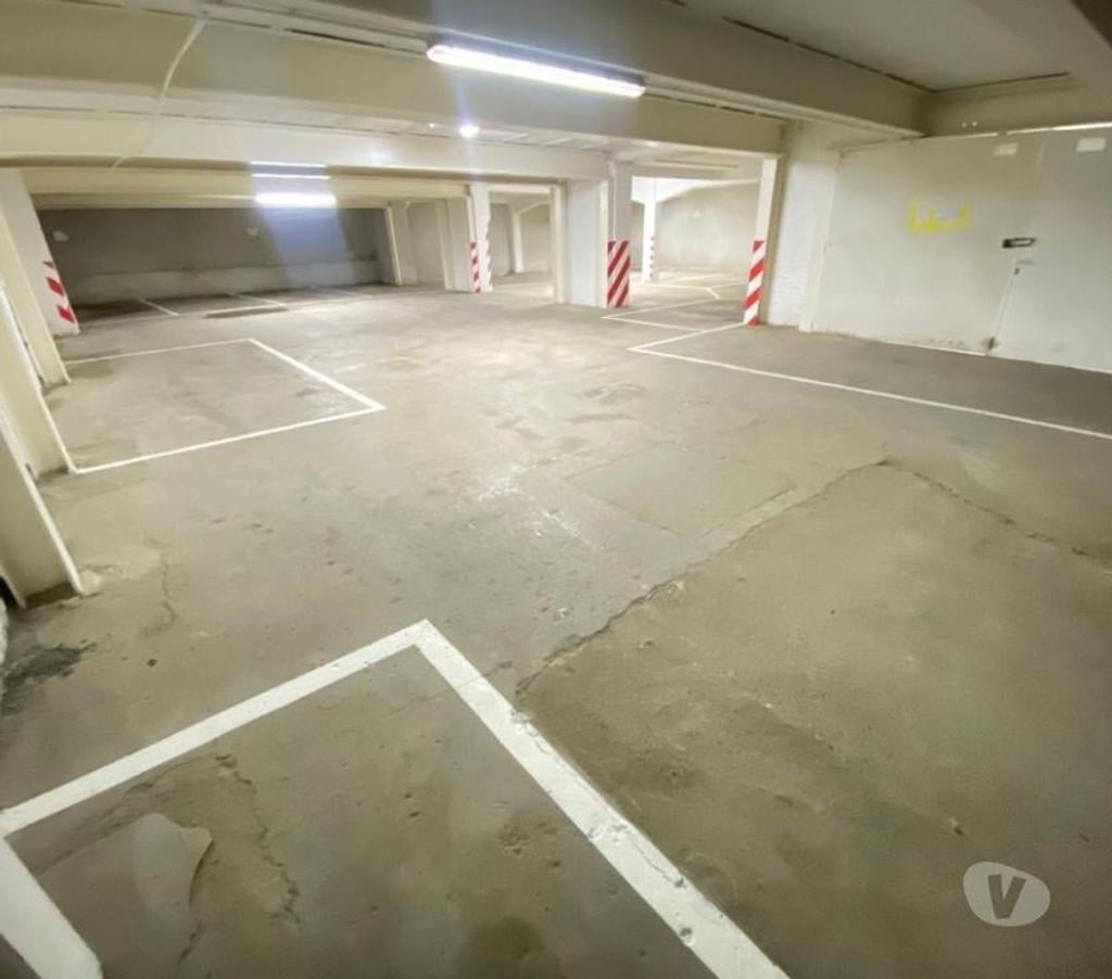 Location parking & garage Liège Liège-Centrum - Photos Vivastreet Liege Bd Avroy emplacements de parking disponibles,