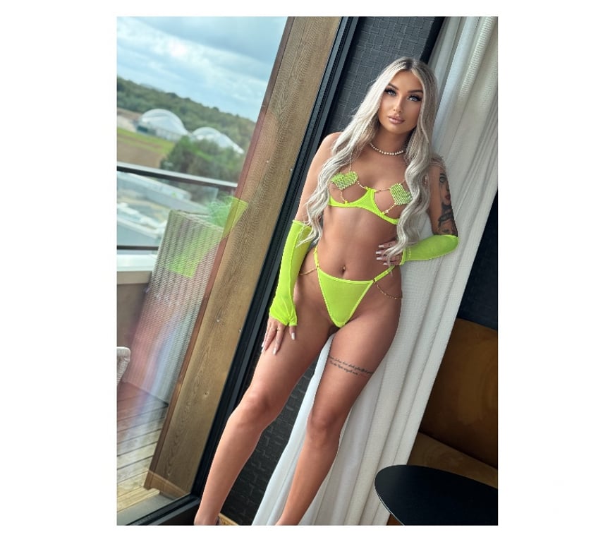 Escort Aubange Athus - Photos Vivastreet Ariana belle blonde a Athus