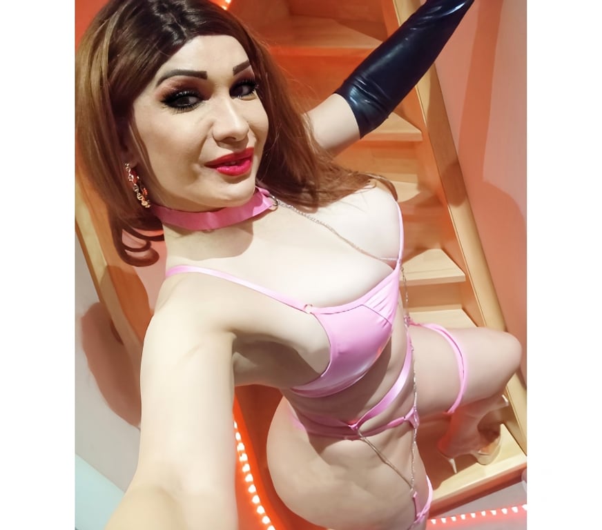 Escort Mons Cuesmes - Photos Vivastreet Cintia trans Athus