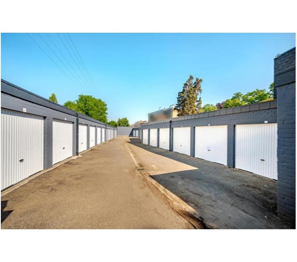 Location parking & garage Grivegnée Angleur - Photos Vivastreet 1 Box Garage A LOUER
