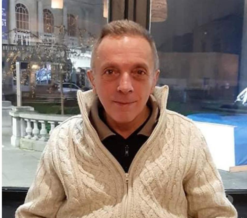 exhib Liège Liège-Centrum - Photos Vivastreet cple libert H55 F23 rech fem BISEXE seule ou EN COUPLE